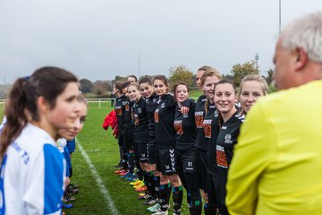 Bild 24 - Frauen SV Henstedt Ulzburg II - TSV Russee : Ergebnis: 5:0